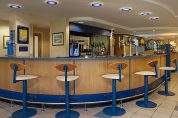 Hotel Express East By Ihg