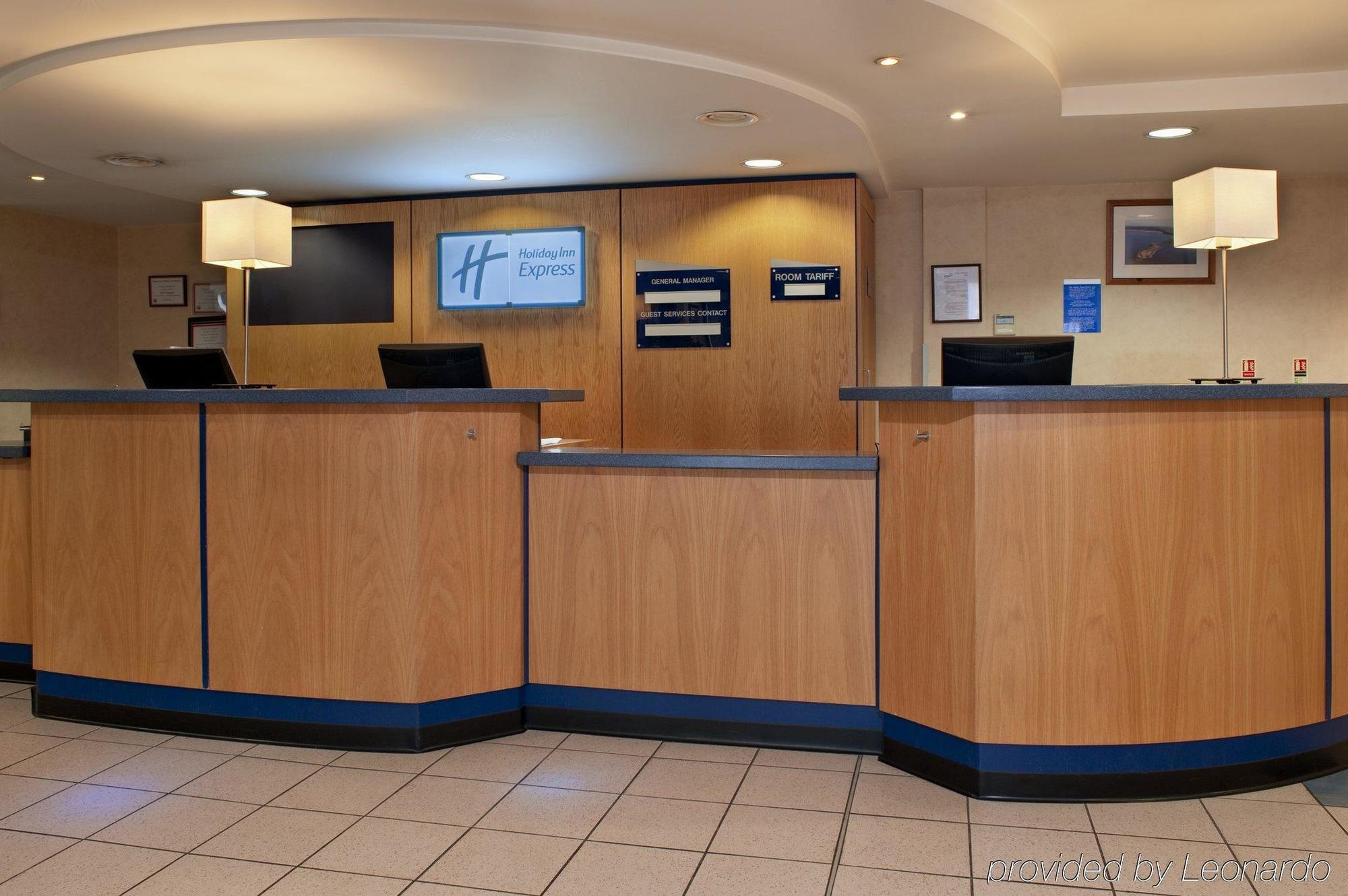 Express East By Ihg Hotel 3*